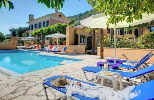 Vatos Villa | Arhondiko - Five Bedroom Villa, Sleeps 9