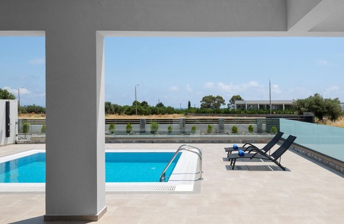 Gennadi Villa | Armonia Suites Gennadsi -Thomas