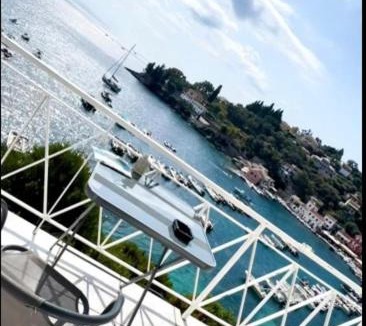 Longos House | Aronis Spyros Panoramic Seaview Rooms