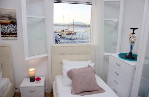 Spetses Villa | Aroura Maisonette Spetses 4BR