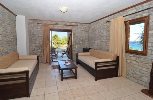 Limenaria House | Arsinoi stone houses - Maisonette