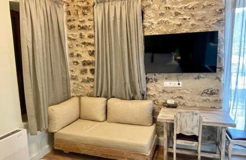 Elliniko Apartment | Artemis all seasons