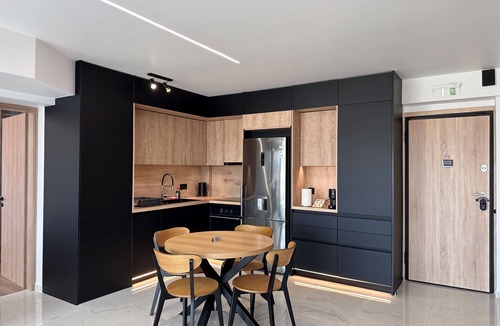 Athens Apartment | Artemis House2Heal Athens 15th floor/Private Jacuzzi & Sauna, Luxury Apartment