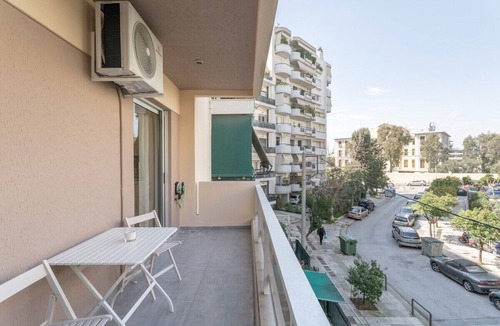 Nea Smirni Apartment | Artemis Suite - Spacious 2-BDRM apartment, central & safe!