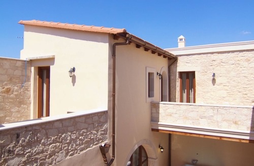 Mylopotamos House | Askoutsi Manor, a Natural Tranquil Retreat! With jacuzzi terrace!