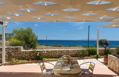 Pesada House | Asta La Vista Maisonettes
