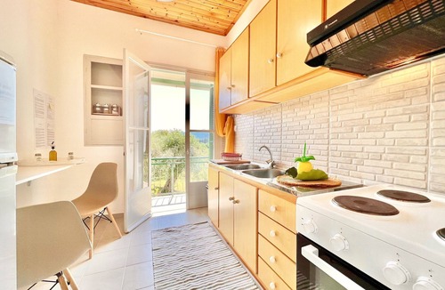 Astrakeri Villa | Astra Beach House in Astrakeri Bay