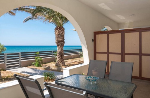 Keratokambos Apartment | Atalanti Seaside Junior Suite 2