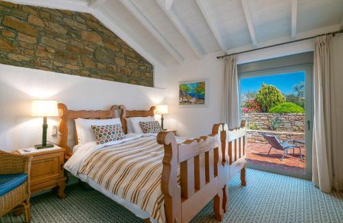 Mirina House | ATARAXIA at Saravari Beach