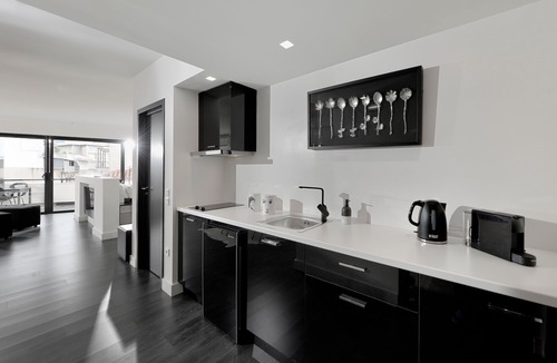 Psirri Apartment | Ater Albus Deluxe Loft Acropolis View from K&K