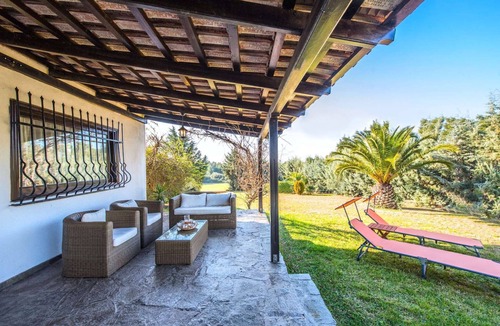 Sane Villa | Athena: Scenic Villa near the Sea