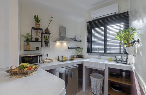 Psirri Apartment | Athenian Lofts