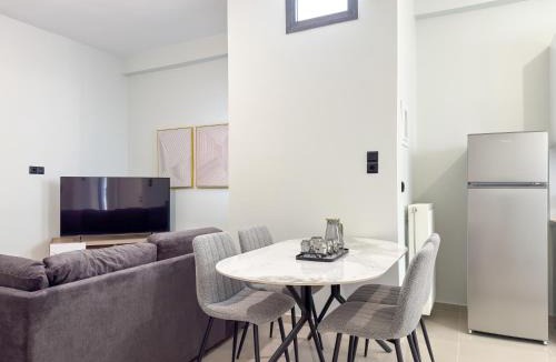 Dafni Apartment | Athenian metro apartments