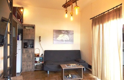 Attiki Apartment | Athens Be my guest!❤️️ enjoy the sun☀️next ro everything.