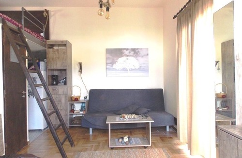 Attiki Apartment | Athens Be my guest!❤️️ enjoy the sun☀️next ro everything.