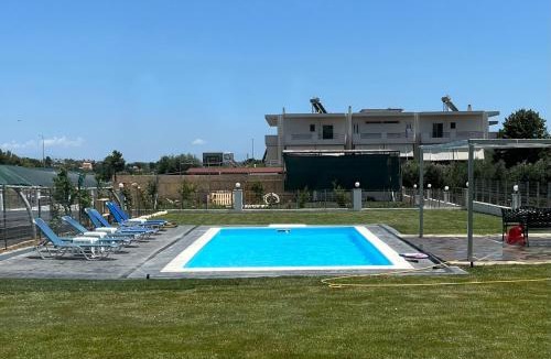 Pallini Apartment | Athens Countryside resort with pool