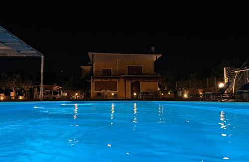 Pallini Apartment | Athens Countryside resort with pool