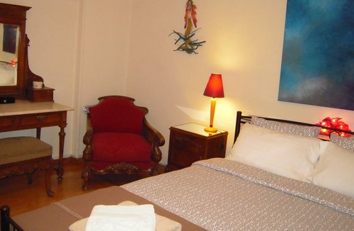 Athens City Centre Apartment | Athens flat in Syntagma square, 250m from METRO Station
