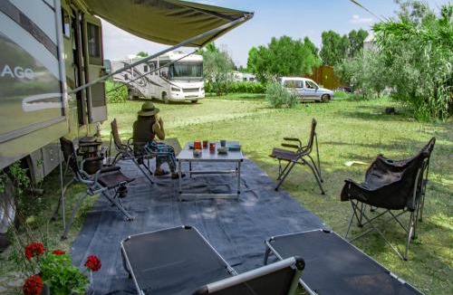 Pallini Other | ATHENS MOTORHOME park RV WINNEBAGO