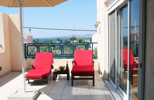 Nea Smirni Apartment | Athens Riviera Beach|7 mins WALK Beach|Sea View|Parking| "Best of Both Worlds"