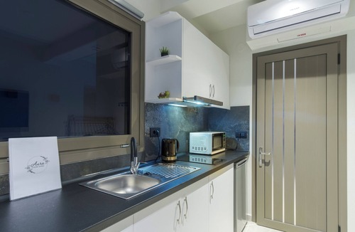 Olympiada House | Aura Luxury Suites - Olympiada Cozy Getaways