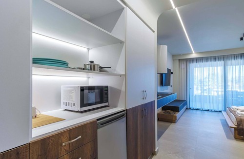 Olympiada Apartment | Aura Luxury Suites - Olympiada Sunny Suite