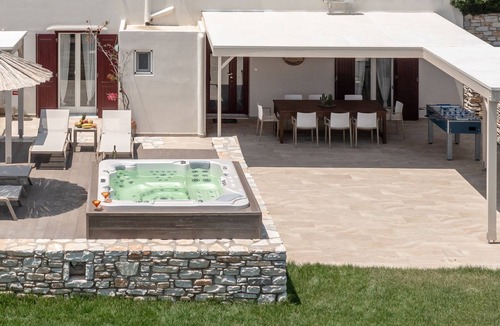 Agios Prokopios Apartment | Aurora Villa II with private Jacuzzi - Naxos