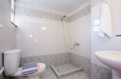Platanos Hotel | Avenue Hotel