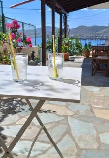 Pirgadikia Apartment | Avli Apartments