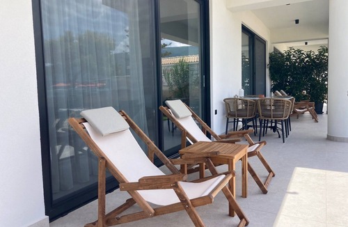 Alikanas Apartment | Ayïa suites - Beachfront apartment rentals