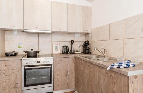 Nea Peramos House | Azure Nest