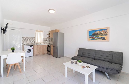 Rethymno Apartment | Azure Seaside Apt#5