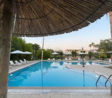 Roda Apartment | Banos Apartments and swimming pool