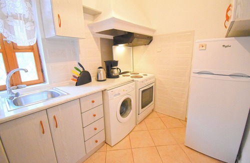 Metamorfosi Apartment | Barlee Beachfront House, Metamorfosi