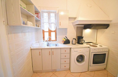 Metamorfosi Apartment | Barlee Beachfront House, Metamorfosi