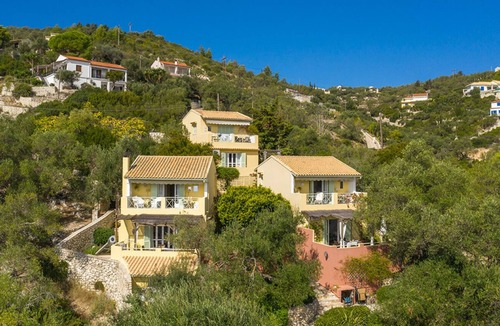 Gaios House | Bay View Bougainvillea Lower