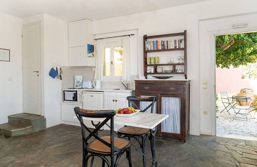 Gaios House | Bay View Mimosa Lower