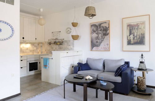 Pisses Apartment | Beach Front Apartment - Secluded Private Area but not far from Athens!