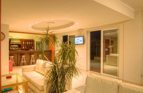Sfakaki Hotel | Beach Hotel