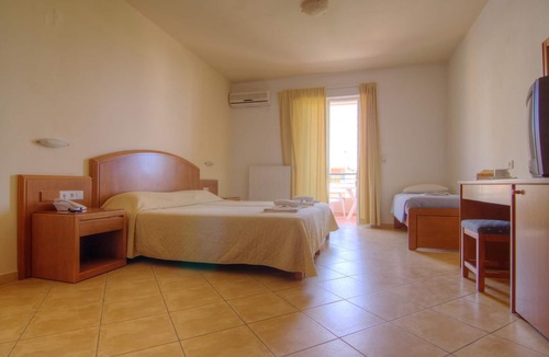 Sfakaki Hotel | Beach Hotel