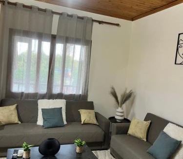 Pydna House | Beach house with garden sleeps 6