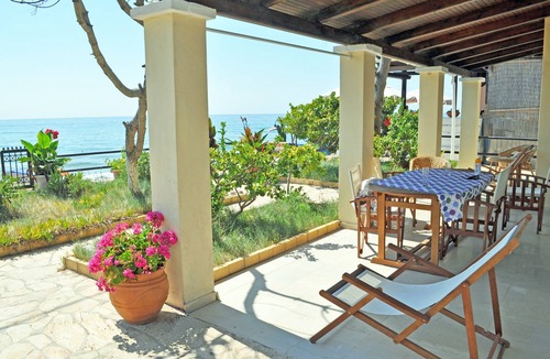Agios Gordios House | Beach houses Yannis on Agios Gordios beach on Corfu