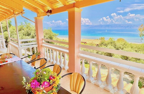 Apraos Villa | Beach Villa Thespina with private pool