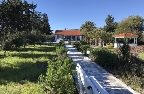 Gennadi Villa | Beach Villa: Villa Thalassa (directly on the beach, detached!)