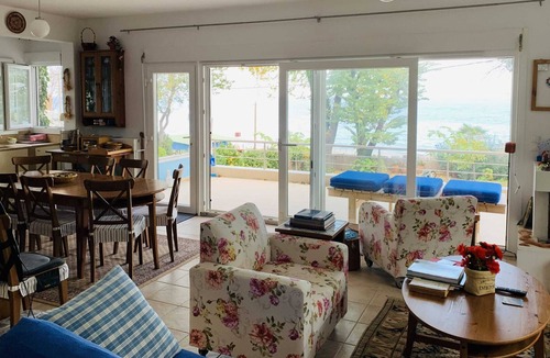 Limin Litochorou House | Beachfront Living at its Coziest - Olympian Summer