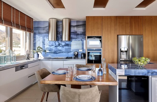 Koutsouras Villa | Beachfront Moonlight villa for large groups