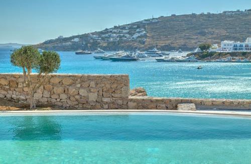 Platis Gialos Villa | Beachfront Mykon Villa