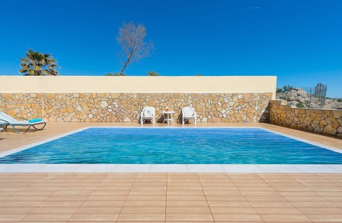 Plimmiri Villa | beachfront pool villa Cottage