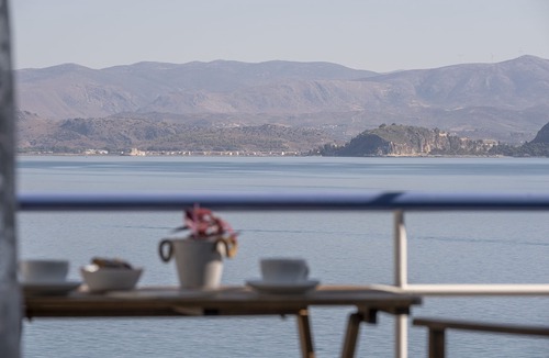 Kiveri Apartment | Beachfront Studio | Amazing Sea View balcony | near Nafplio, Epidaurus, Mycenae