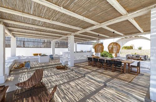 Lahania Villa | Beachfront Villa Crystalia